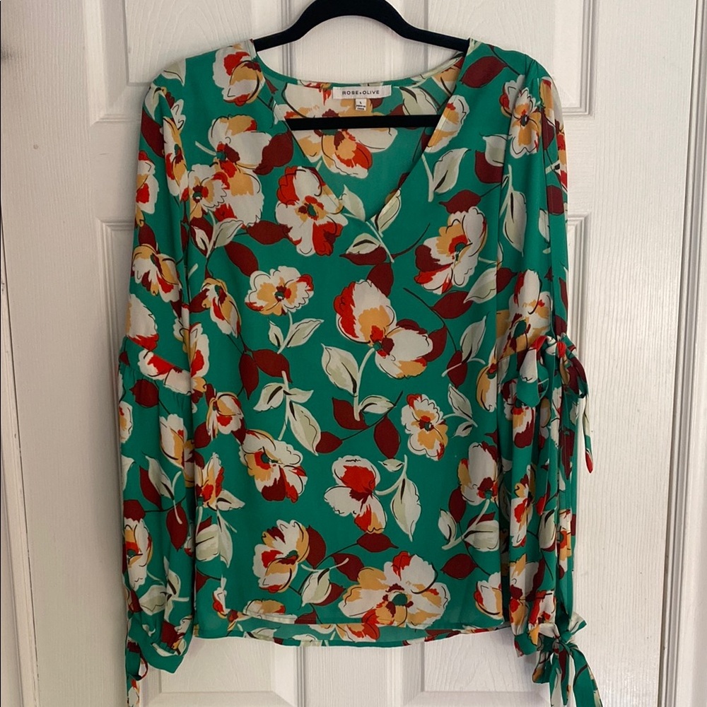 Rose & Olive Green Tie Sleeve Blouse